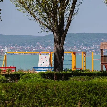 Mirabella Camping