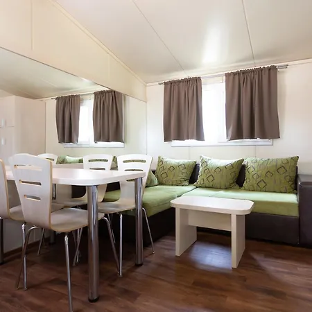 Mirabella * Zamárdi